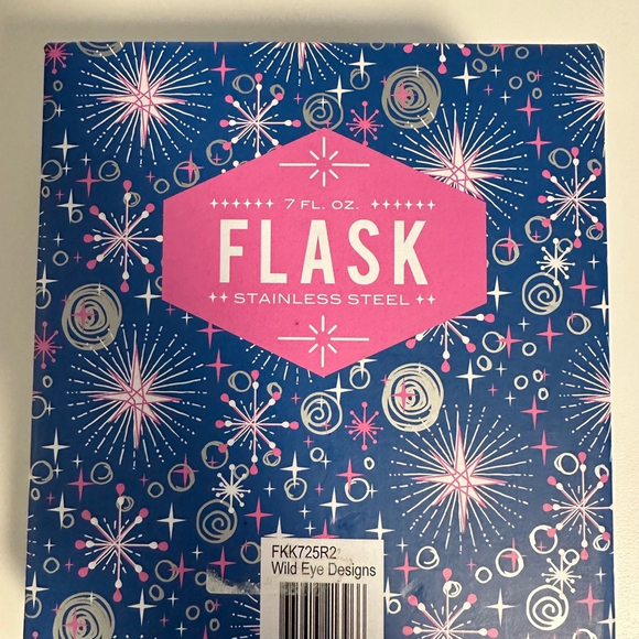 NEW Wild Eye Designs Flask Multi-color 7 FL OZ Stainless Steel Mermaid Girly - Picture 4 of 9